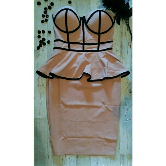 Peplum Bustier Dress NWT - Picture 2 of 3